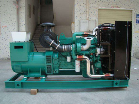 二道江1100kw康明斯柴油发电机组图片 二道江1100kw康明斯柴油发电机组图片